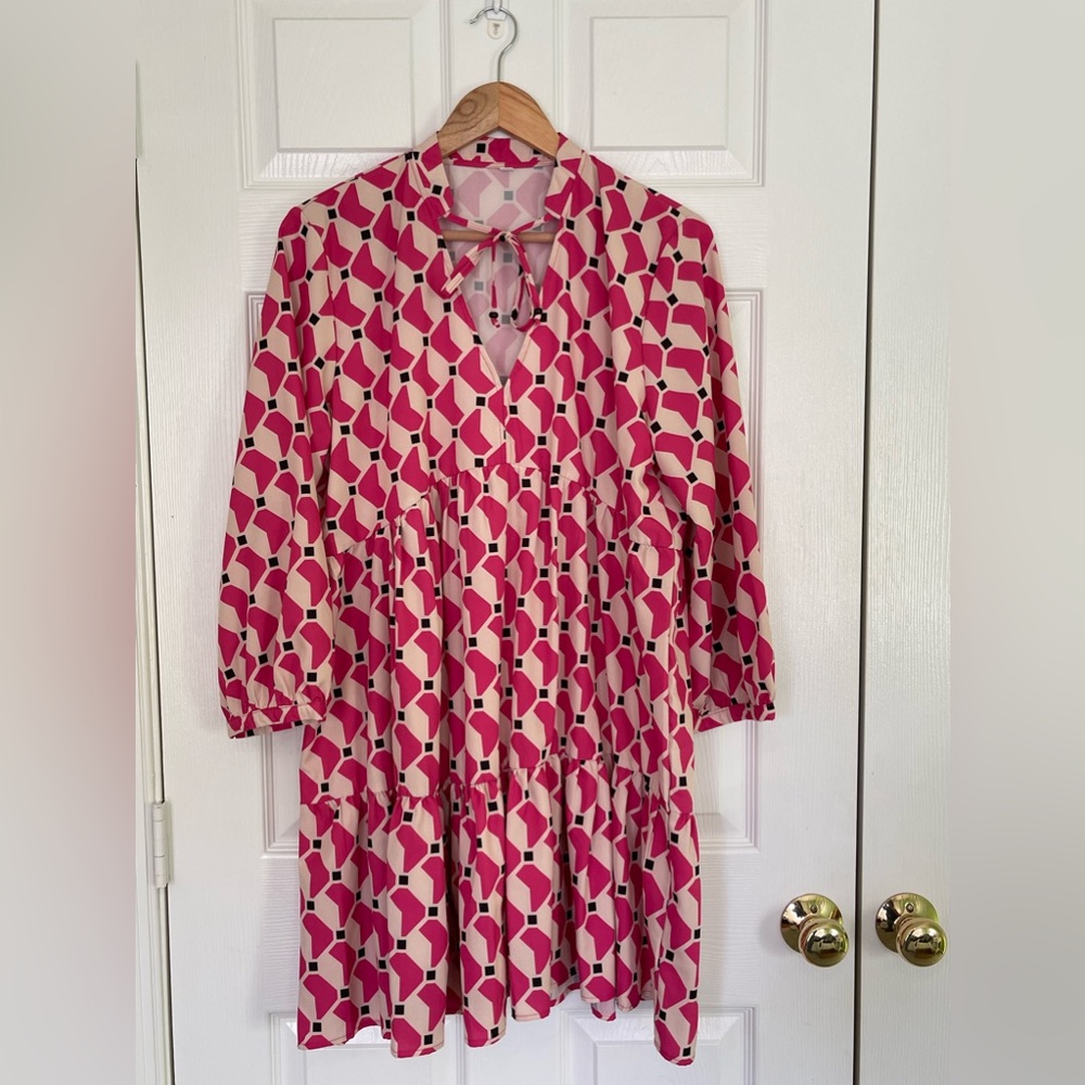 Nw/oT- SHEIN geometric print dress Size L